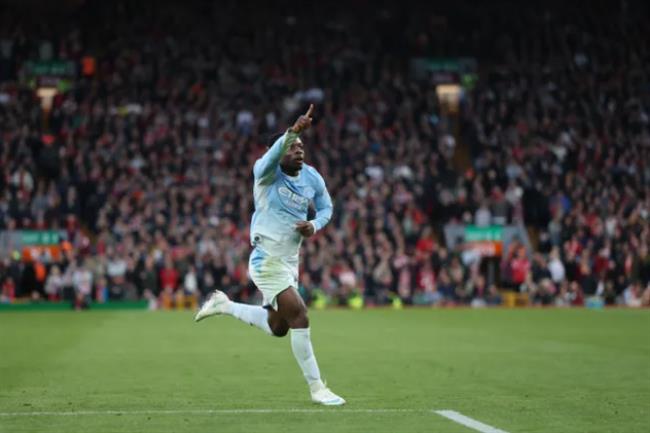 Jeremy Doku được khen ngợi sau trận thắng Liverpool