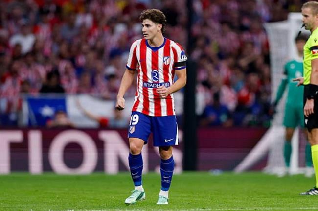 Simeone: "Alvarez đang tiến gần đến hình ảnh Atletico muốn thấy"