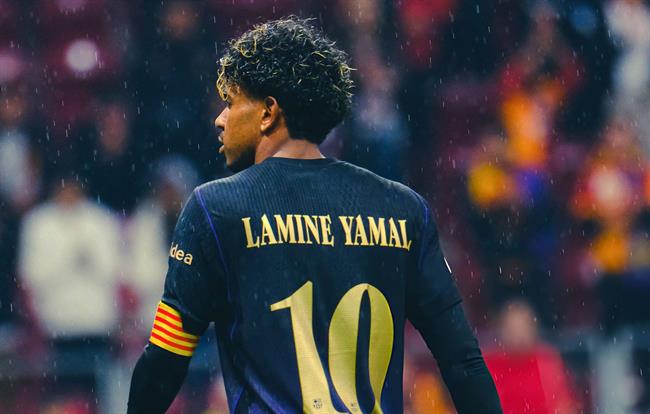 Lamine Yamal: Vũ điệu của thiên tài giữa lòng Istanbul
