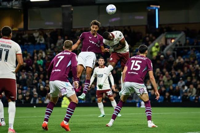 Nhận định Burnley vs Wolves (2h00 ngày 1710) Lợi thế sân nhà 1