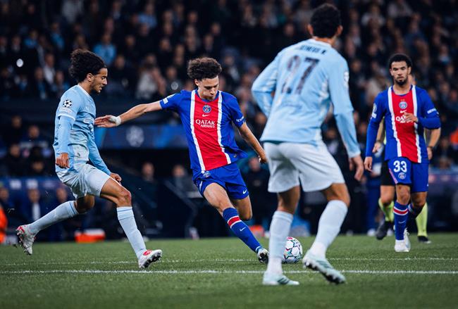 PSG và thông điệp từ nhà vô địch 1