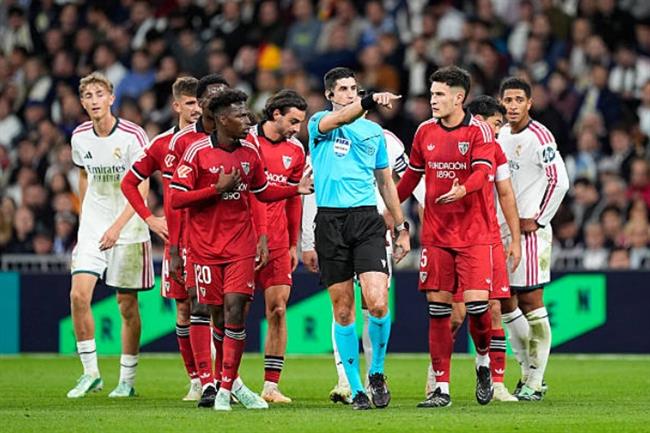 Sevilla gửi đơn khiếu nại tới La Liga sau trận thua Real Madrid