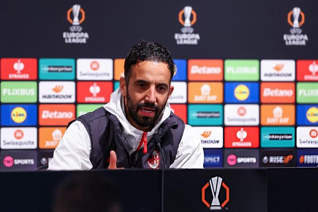Amorim bất lực sau thảm bại 0-3 của Milan