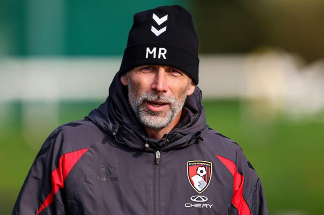 HLV Bournemouth: MU sẽ thi đấu như không còn gì để mất