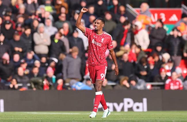 Thống kê Liverpool 2-0 Brighton: Isak tiếp tục lập công