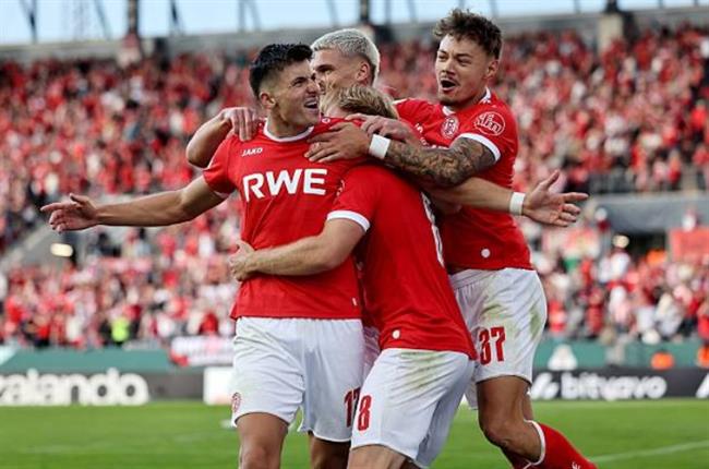 Nhận định Essen vs RB Leipzig (00h00 ngày 2810) Ngăn chặn địa chấn 1