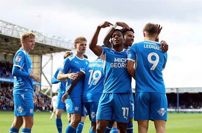 Nhận định Bradford vs Peterborough (02h45 ngày 2810) Phong độ trái ngược 2