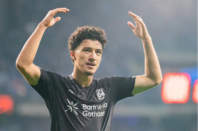 PSG liên hệ với mục tiêu chuyển nhượng của Man City