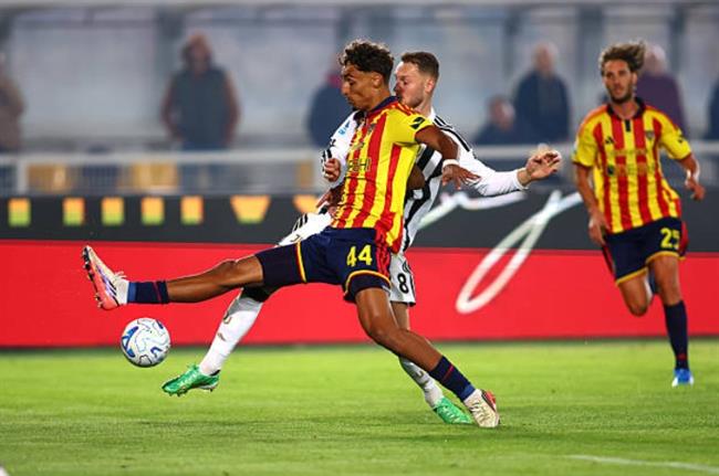 Nhận định Frosinone vs Lecce (00h30 ngày 3010) Tấn công cống hiến 2