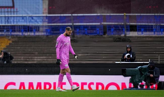 Enzo Maresca bảo vệ Donnarumma sau sai lầm trước Aston Villa