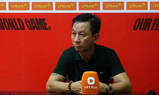 HLV Văn Sỹ Sơn tiết lộ điều hài lòng nhất sau trận hòa CAHN