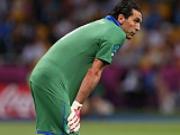 10 ngôi sao là nạn nhân mới nhất của "virus FIFA"