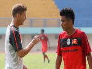 Đội tuyển Việt Nam: Chờ sự bùng nổ của tuyến hai