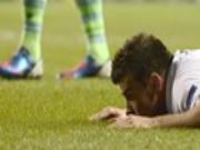 Màn diễn kịch vụng về của Gareth Bale (Tottenham)