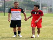 Chấn thương, Công Vinh, Minh Đức tập gì sáng nay?