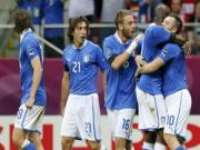 Italia mất cả chì lẫn chài sau trận thua Brazil