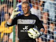 Mourinho muốn mua Kasper Schmeichel: Chuyện cổ tích của con trai huyền thoại xứ cổ tích