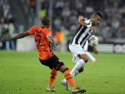 Juventus mất điểm ở Champions League: Lao động là vinh quang