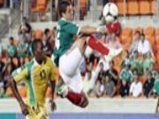 Chicharito ra sức thi đua với đồng đội ở Man Utd: Toả sáng trong chiến thắng 5-0 của Mexico