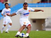 Nợ lương, bầu Trường vẫn chơi ngông