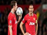 Jonny Evans muốn "làm hòa" với Rio Ferdinand