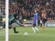 Petr Cech cảnh báo đồng đội: Man Utd sẽ chơi giống Shakhtar Donetsk