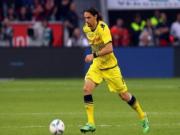 “Tạch” vụ Hummels, M.U tính chuyển hướng sang Subotic