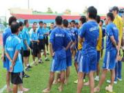 Chuyển động mùa giải 2012: Tập trung trong... dè dặt