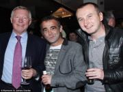 Sir Alex mở tiệc mừng Man City chết hụt