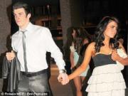 Vắng bất thường, Bale nên thấy may vì không bị AVB phạt