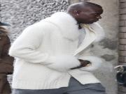 Balotelli diện thời trang quái dị dạo phố