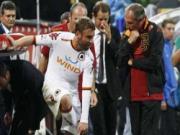 AS Roma: De Rossi “bật” thầy
