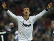 Van Nistelrooy: Ronaldo không hề kiêu ngạo