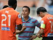 SG.XT thiếu chuyên nghiệp nhất V-League