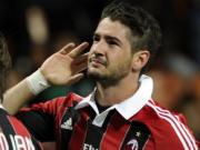 Milan không thắng được Malaga: Chưa ra khỏi đường hầm, nhưng…