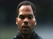 Hậu vệ bị ruồng bỏ của Man City vẫn sẵn sàng tỏa sáng rực rỡ tại ĐT Anh