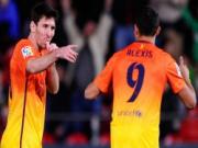 Alexis, chỉ biết chuyền bóng cho Messi là không đủ!