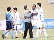 "Bệnh" chiều chuộng các CLB