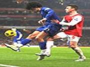 Everton - Arsenal: Pháo thủ quyết chiến!