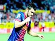 Villa "làm thơ" tặng quà cho Tito và Messi