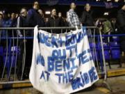 Bị CĐV nhà tẩy chay? Benitez không hề cô đơn!