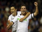 Tại sao Chelsea có thể mua được David Villa?