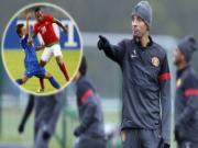 Rio Ferdinand cũng xem... AFF Suzuki Cup và bất ngờ với Lào