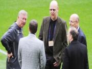 M.U quyết dìm Chelsea và Man City tới cùng