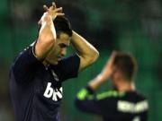 Thua "tức tưởi" tại "mảnh đất dữ" Andalusia, Real Madrid chuẩn bị nói lời chia tay ngai vàng