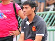 Văn Phong buồn bã vì phải chia tay AFF Cup 2012