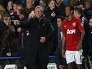 HLV của Braga trách khéo Sir Alex vô tâm với Nani