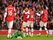 Arsenal đè bẹp Tottenham 5-2: Bóng đá hồn nhiên, của những kẻ điên