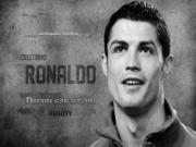 CR7: Rực rỡ cả trên sân cỏ và cuộc đời
