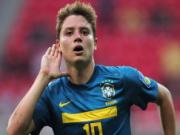 Những ngôi sao triển vọng của làng bóng đá thế giới: Adryan (Flamengo, 18 tuổi)